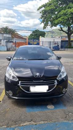 PEUGEOT 208 1.6 GRIFFE 16V FLEX 4P AUTOMÁTICO PEUGEOT 208 1.6 GRIFFE 16V FLEX 4P AUTOMÁTICO